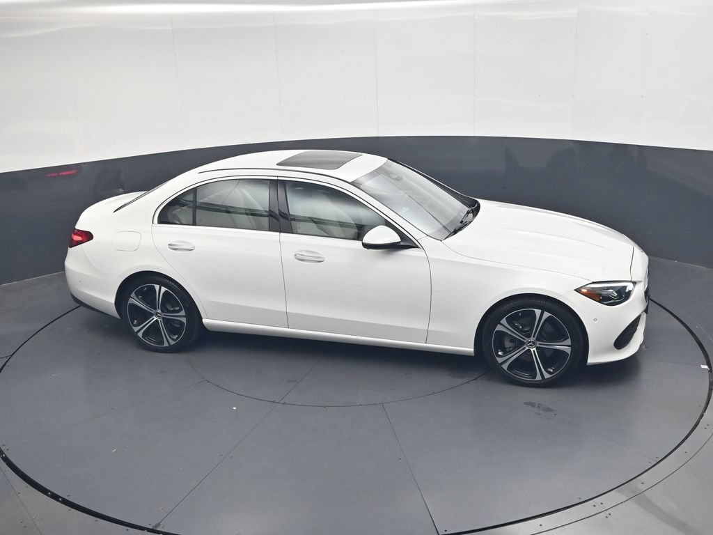 Used 2025 Mercedes-Benz C 300 Sedan image 33