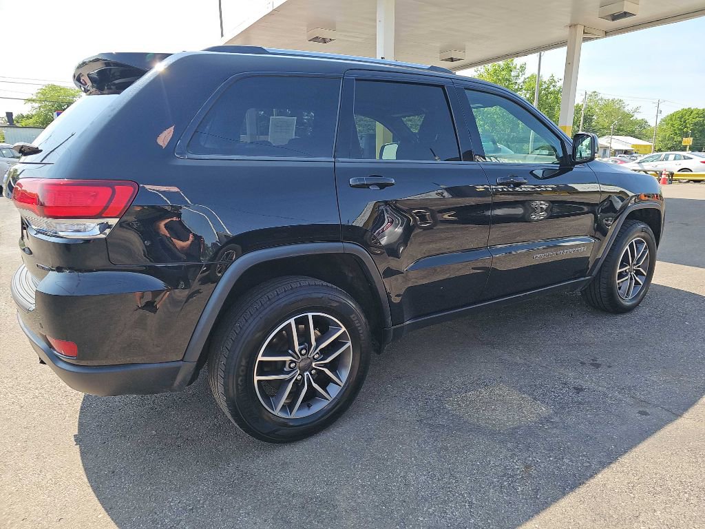 Used 2020 Jeep Grand Cherokee Limited w/ Luxury Group II image 20