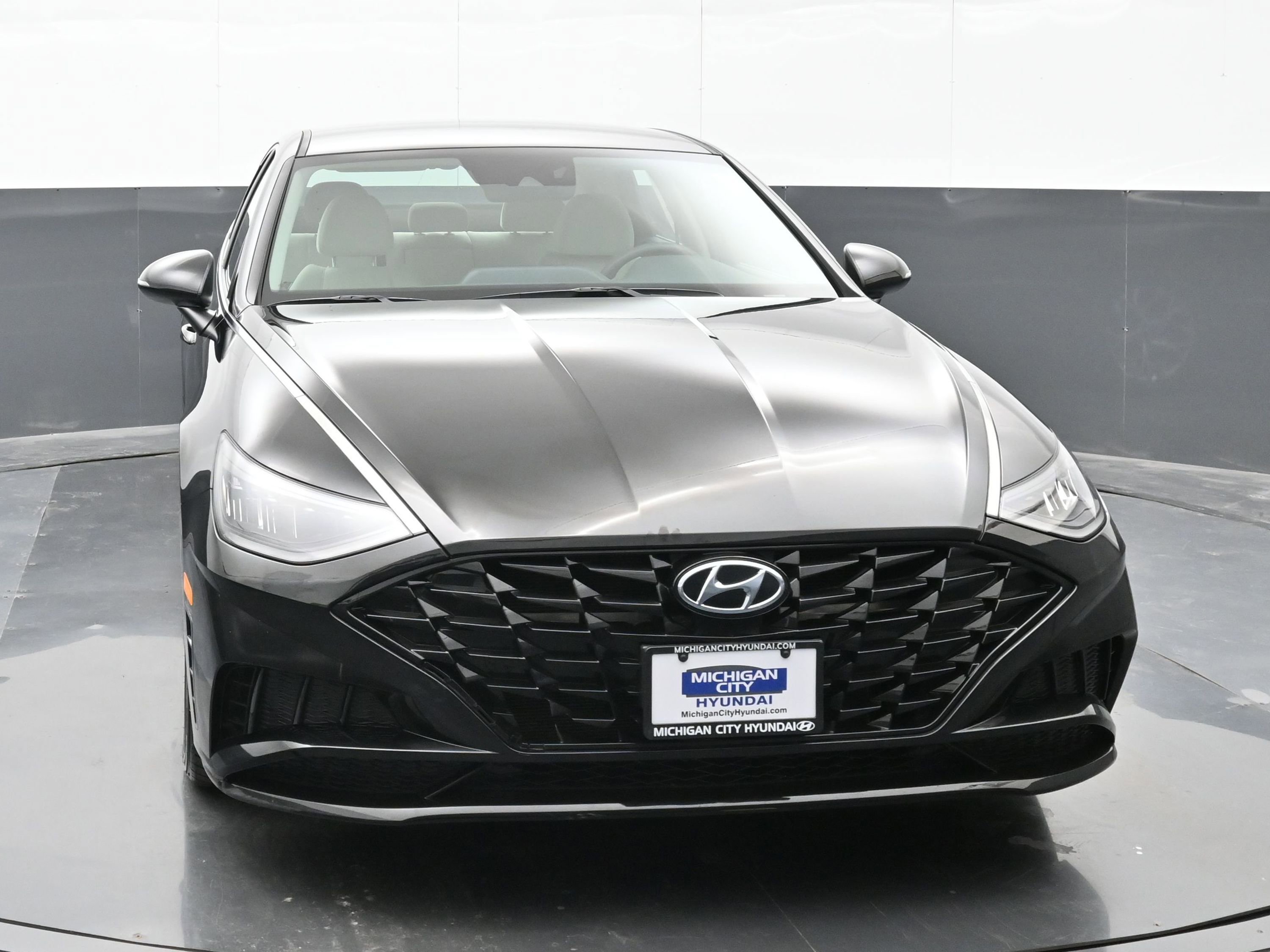 Used 2022 Hyundai Sonata SEL w/ Preferred Accessory Package image 3