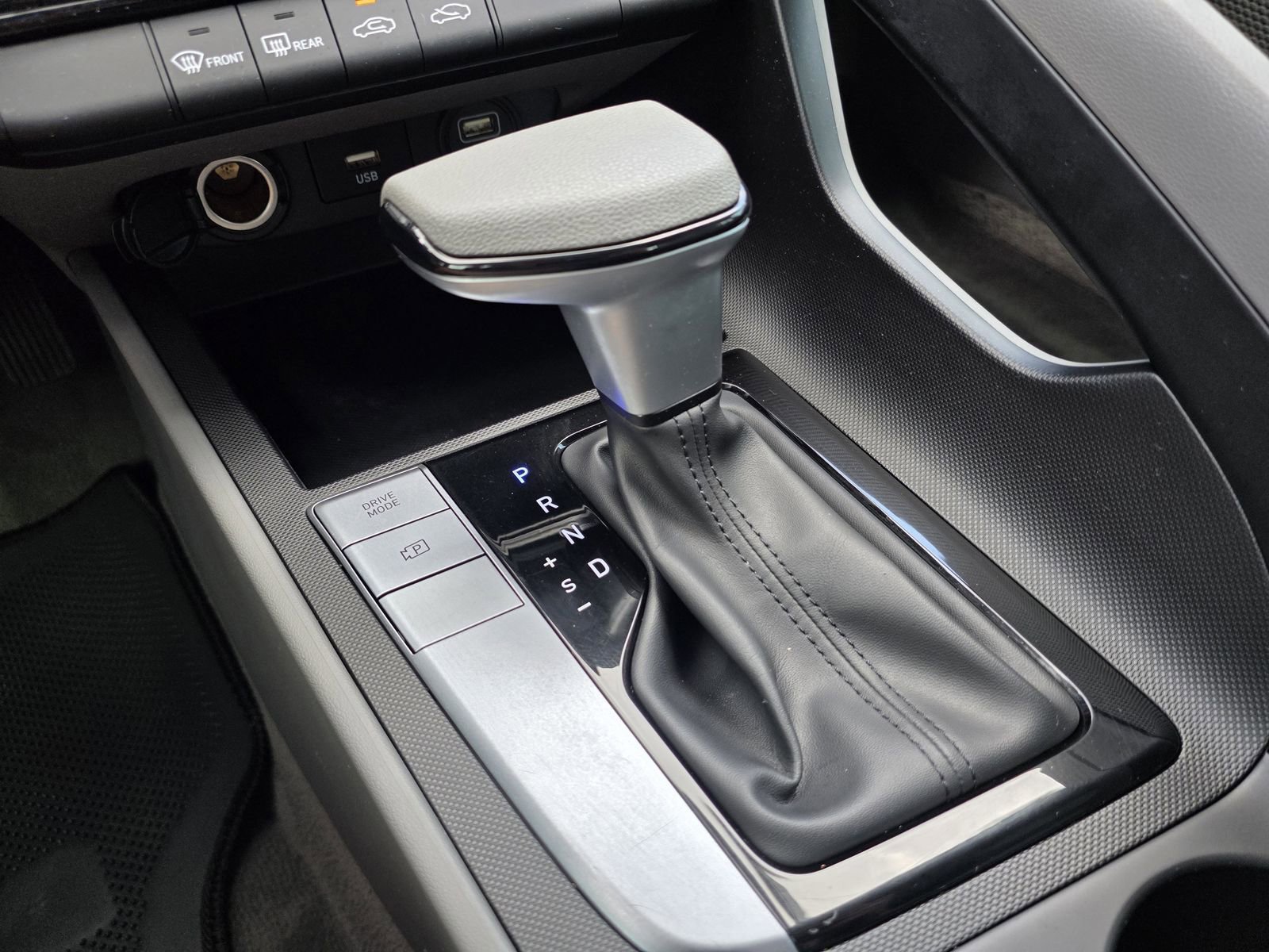 Certified 2023 Hyundai Elantra SEL image 20