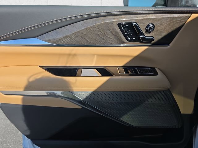 New 2025 Cadillac Escalade IQ Sport 2 image 28