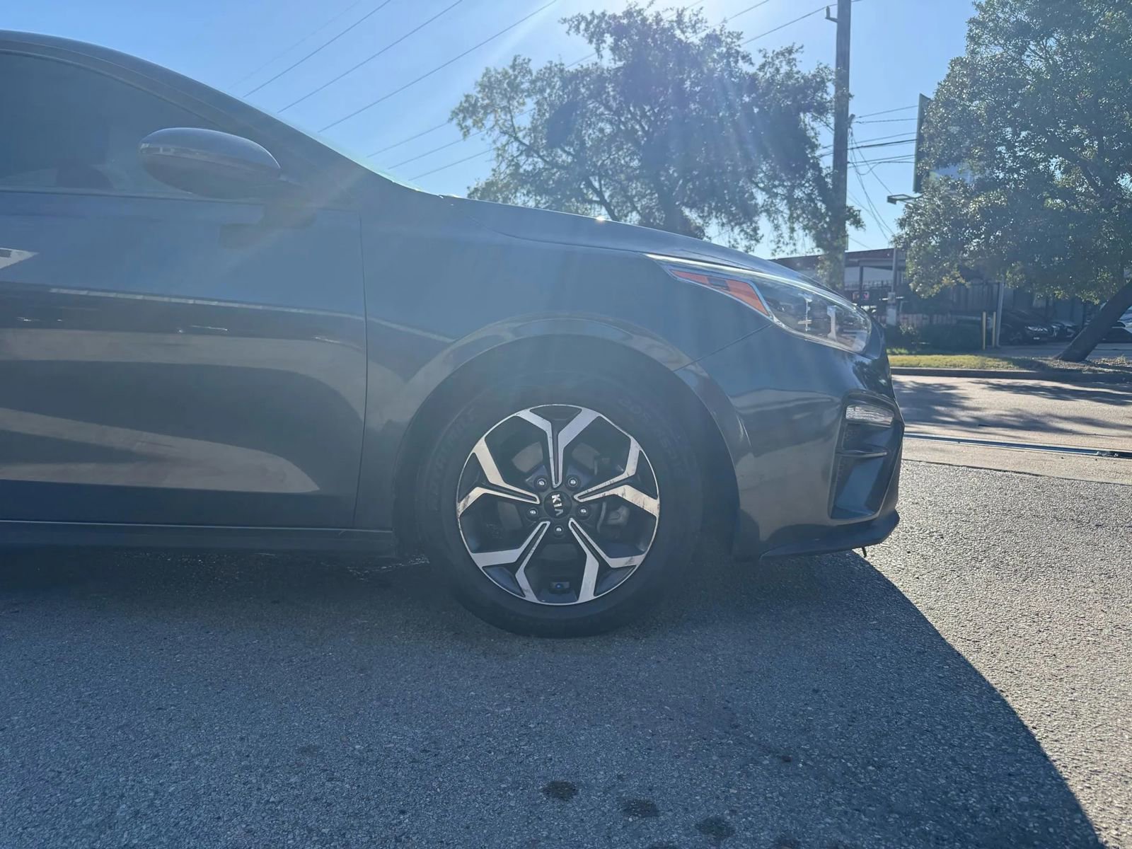 Used 2019 Kia Forte LXS FWD image 35