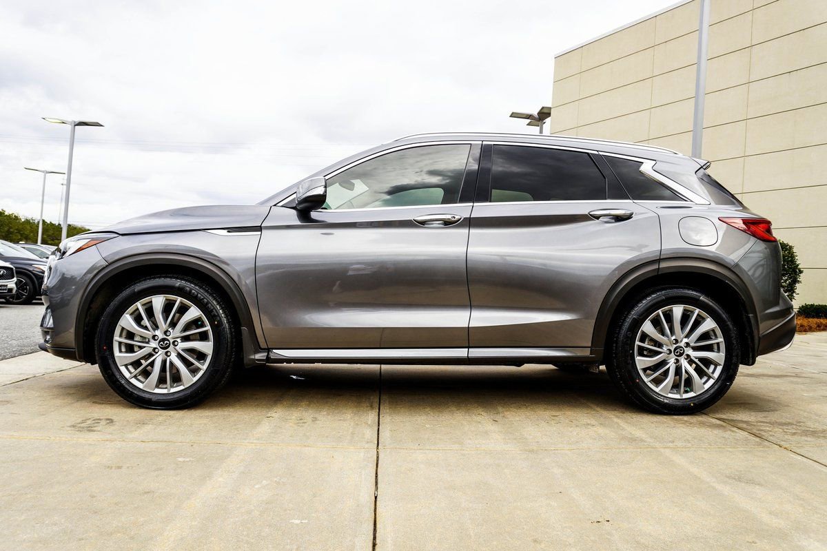 Used 2023 INFINITI QX50 Luxe w/ Cargo Package image 9