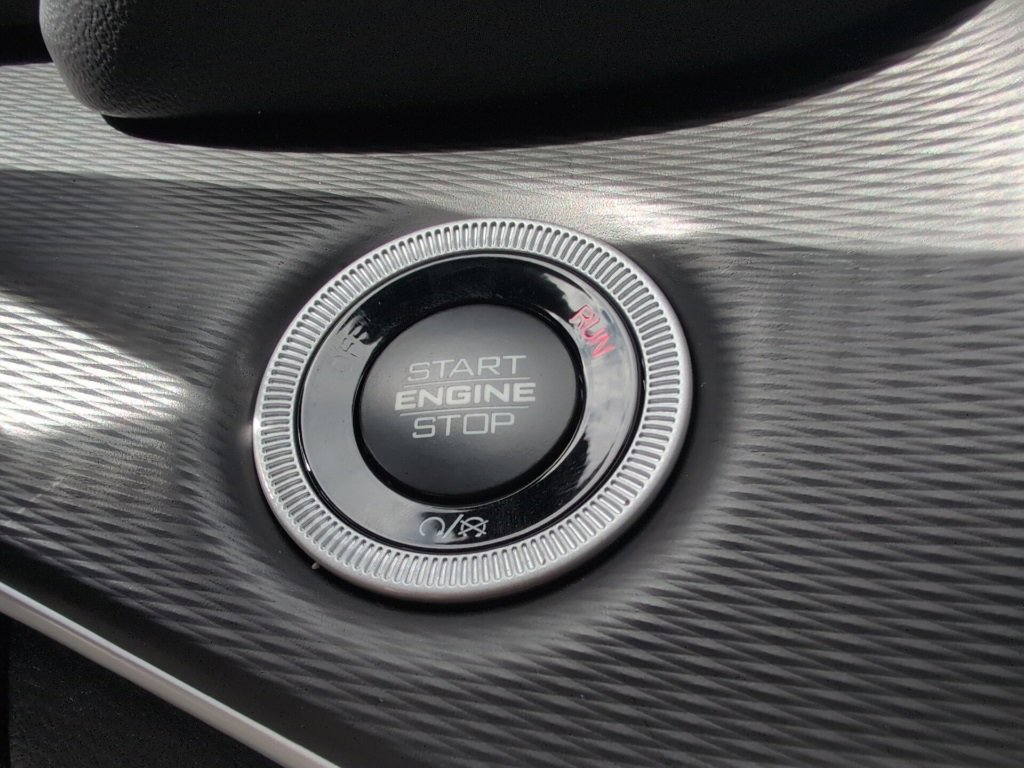 New 2025 Jeep Grand Cherokee L Altitude image 27