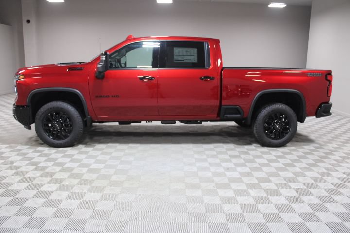 New 2026 Chevrolet Silverado 2500 LTZ w/ Trail Boss Package AWD/4WD image 9