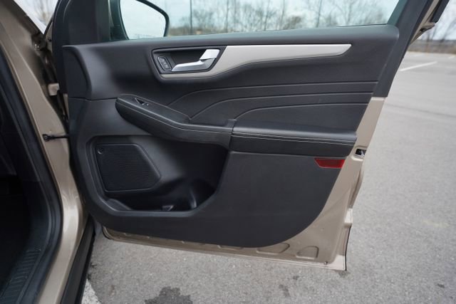 Used 2021 Ford Escape SEL FWD image 21