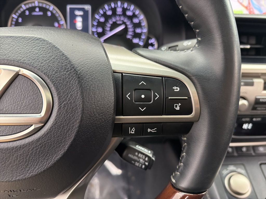 Used 2018 Lexus ES 350 w/ Luxury Package w/Wood Trim image 13