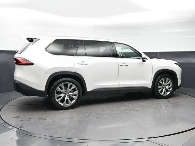 Used 2024 Toyota Grand Highlander FWD image 5