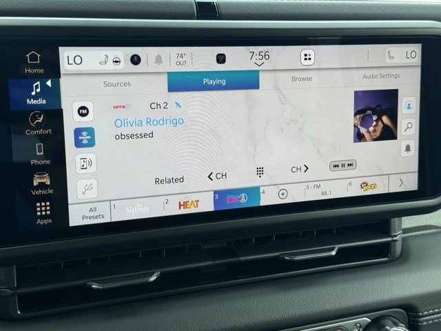 New 2025 Jeep Wrangler Sahara image 17