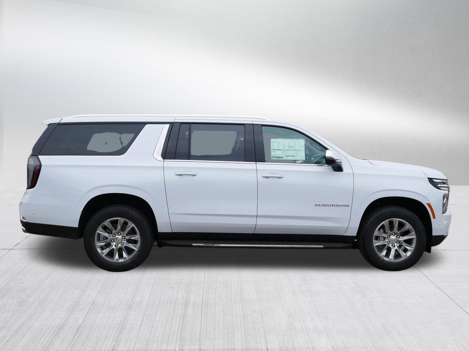 New 2026 Chevrolet Suburban Premier image 6