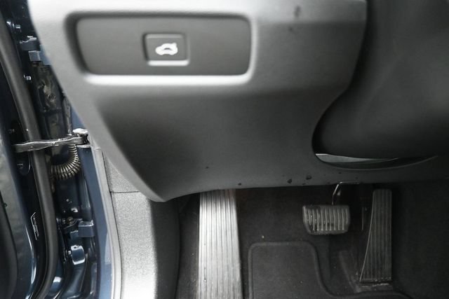 Certified 2025 Volvo S60 B5 Core AWD/4WD image 16