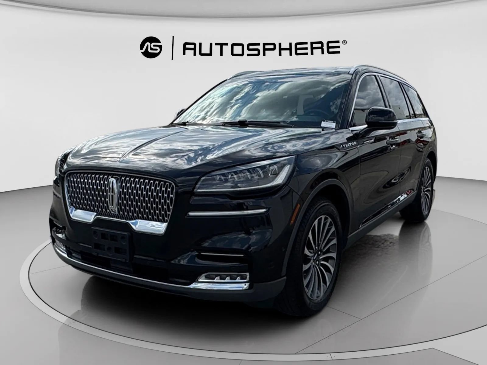 Used 2020 Lincoln Aviator Reserve w/ Equipment Group 201A image 4