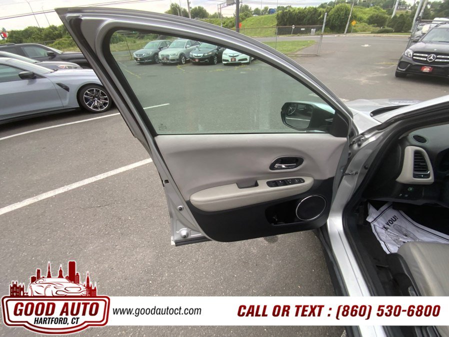 Used 2016 Honda HR-V EX image 9