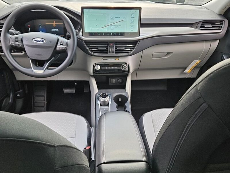 New 2026 Ford Escape Active w/ Tech Pack #1 FWD image 10
