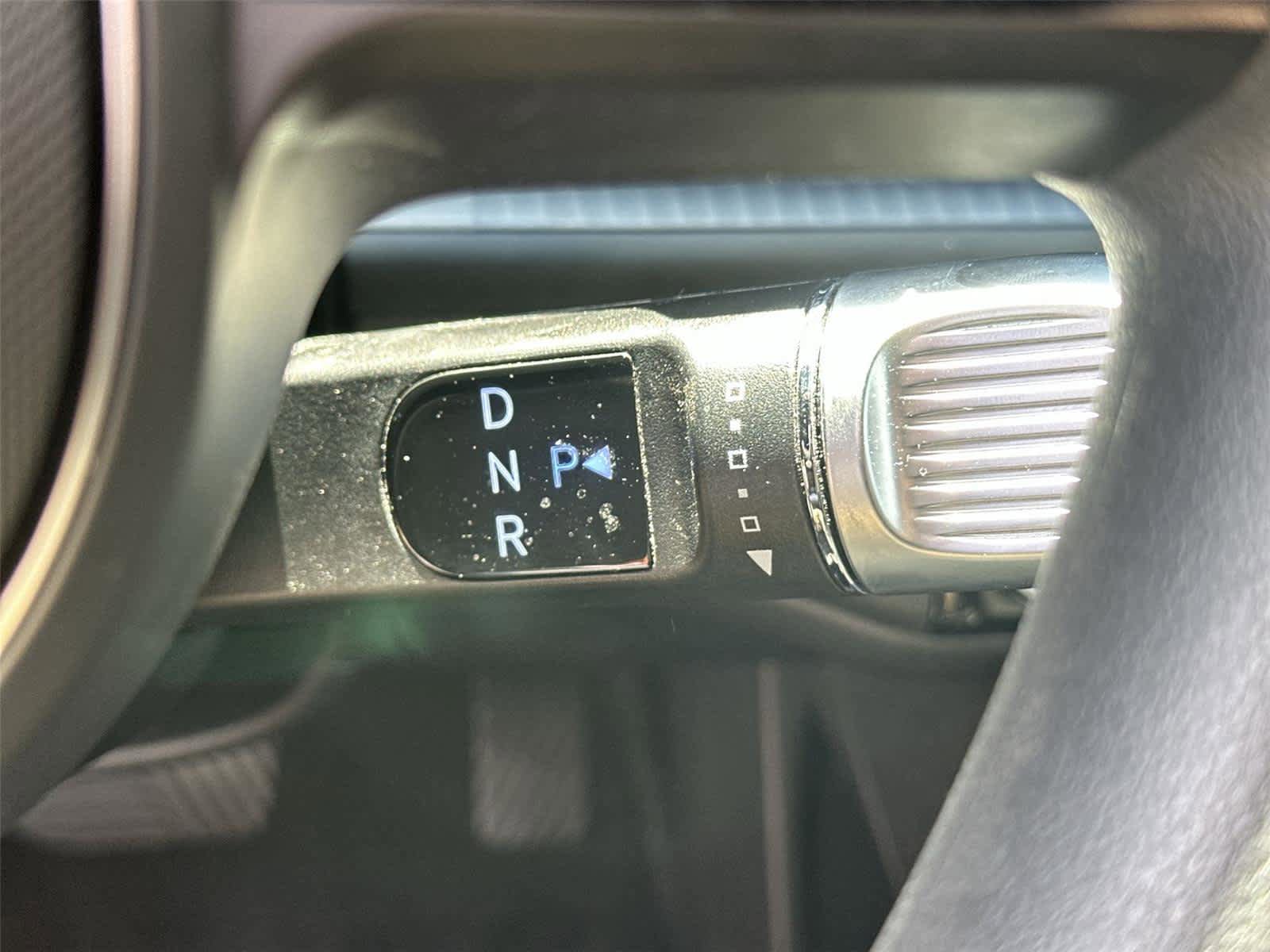 Used 2024 Hyundai Ioniq 6 SE RWD image 19