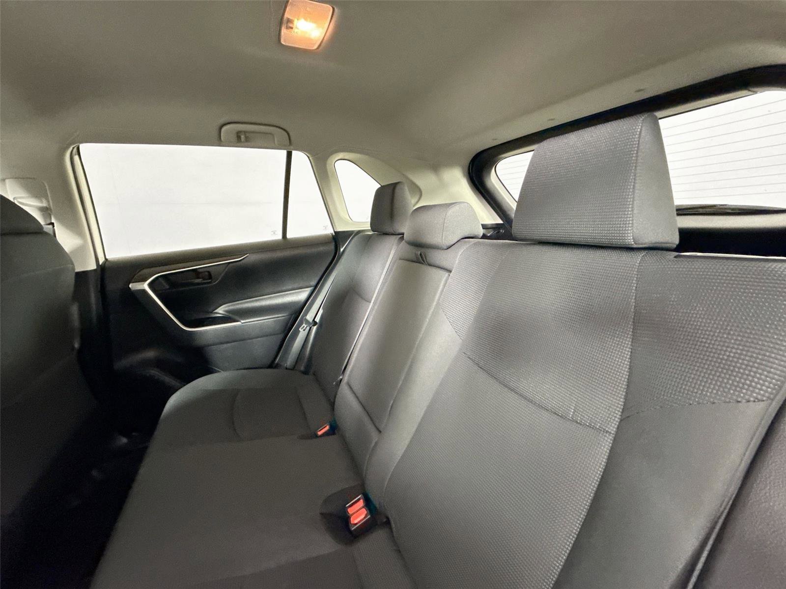 Used 2019 Toyota RAV4 LE image 26