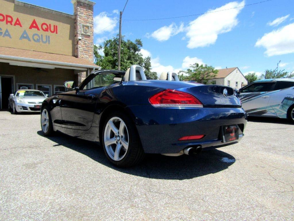 Used 2013 BMW Z4 sDrive28i RWD image 8