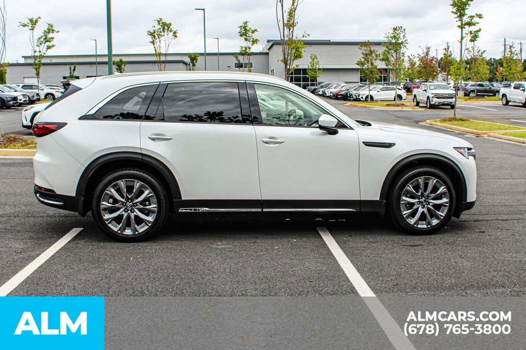 Used 2024 MAZDA CX-90 3.3 Turbo w/ Premium Plus Pkg image 9