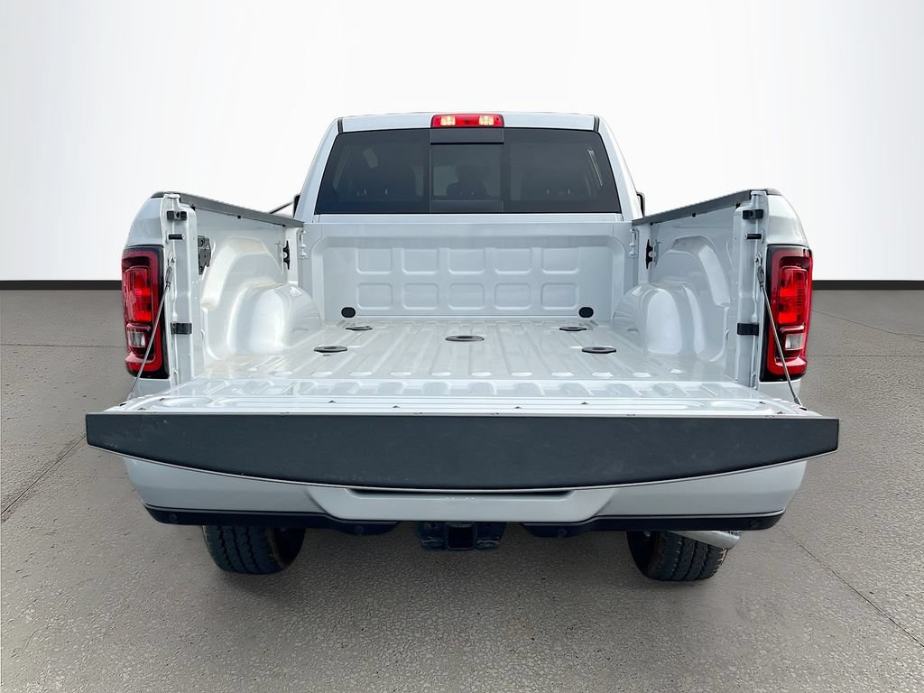 New 2026 RAM 2500 Tradesman AWD/4WD image 24