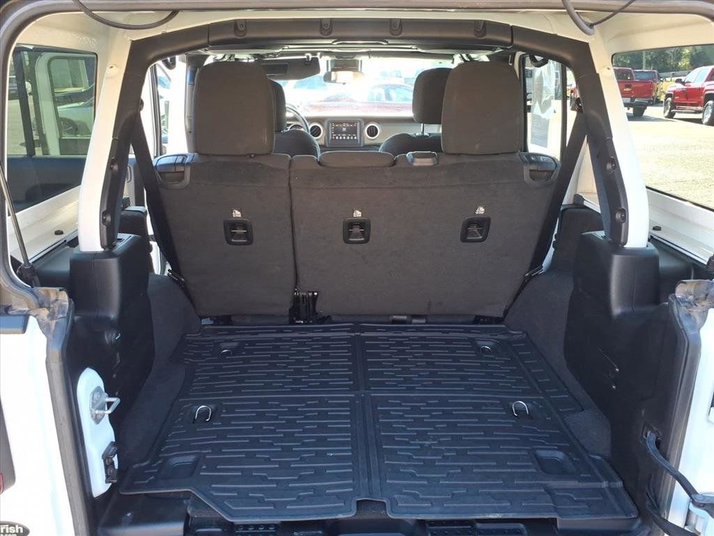 Used 2020 Jeep Wrangler Unlimited Sport image 19