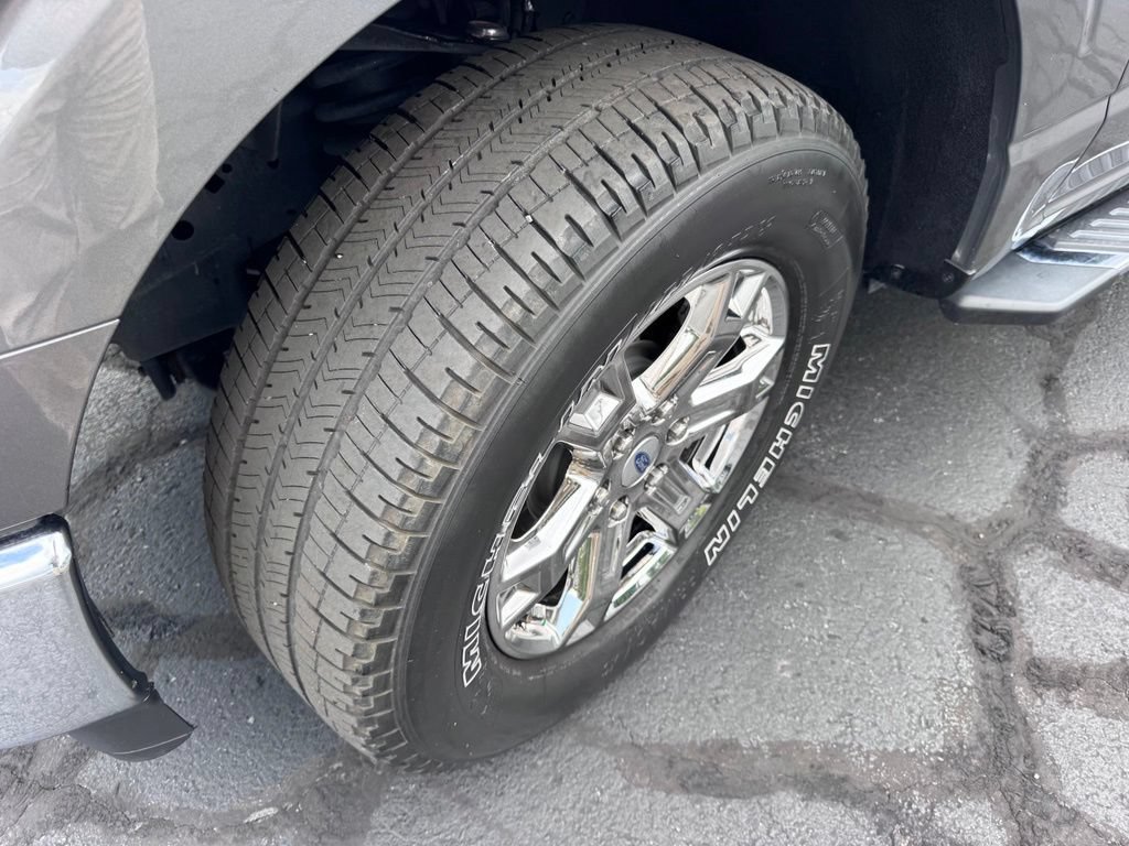 Used 2021 Ford F150 XLT w/ Equipment Group 302A High AWD/4WD image 39