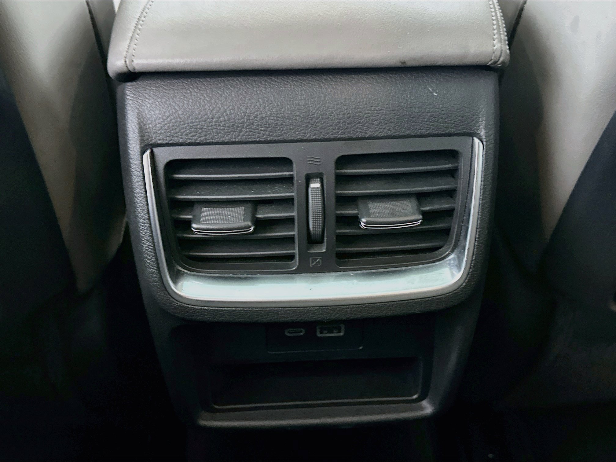Used 2023 INFINITI QX50 Luxe FWD image 28