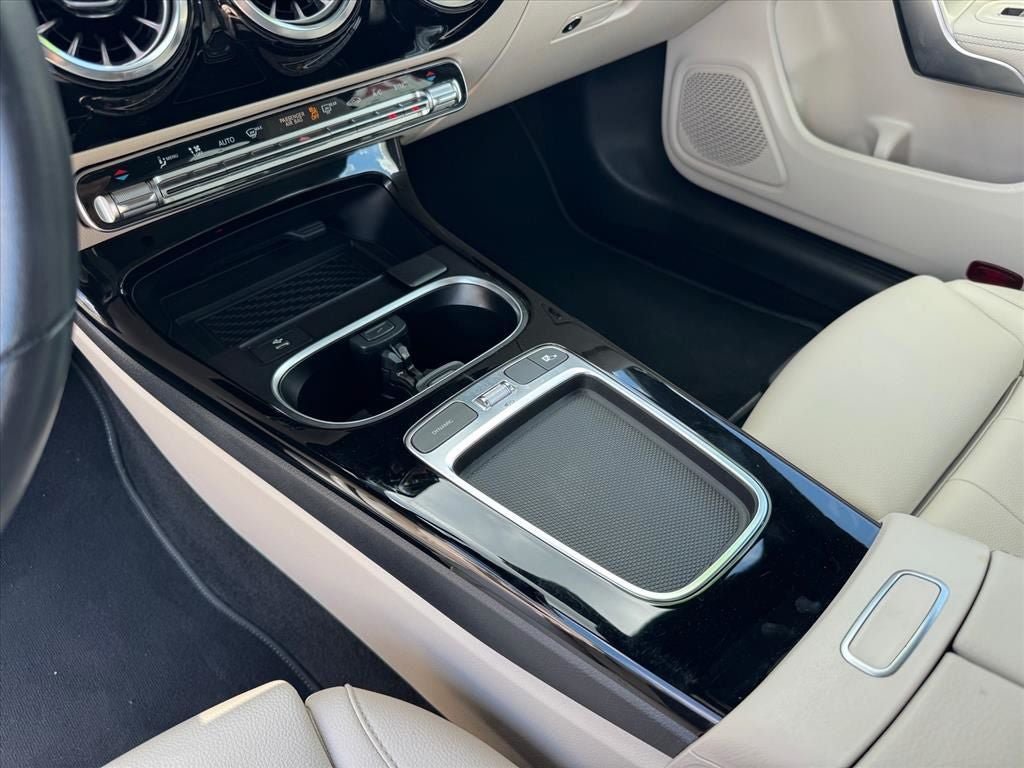 Used 2024 Mercedes-Benz CLA 250 4MATIC image 25