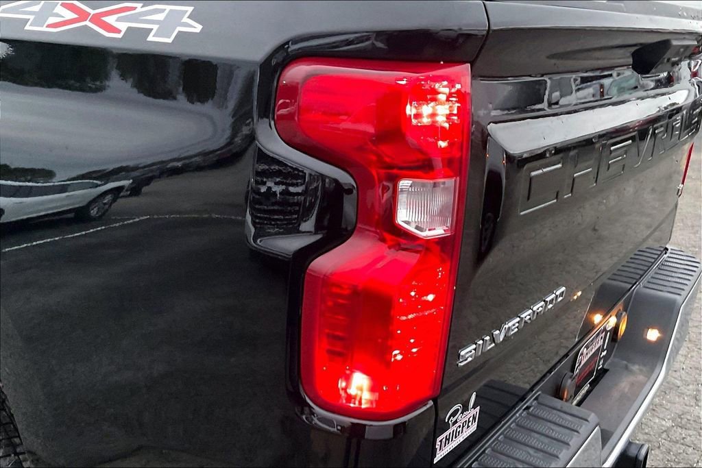 New 2026 Chevrolet Silverado 1500 LT image 26