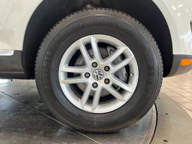 Used 2009 Volkswagen Touareg VR6 image 39