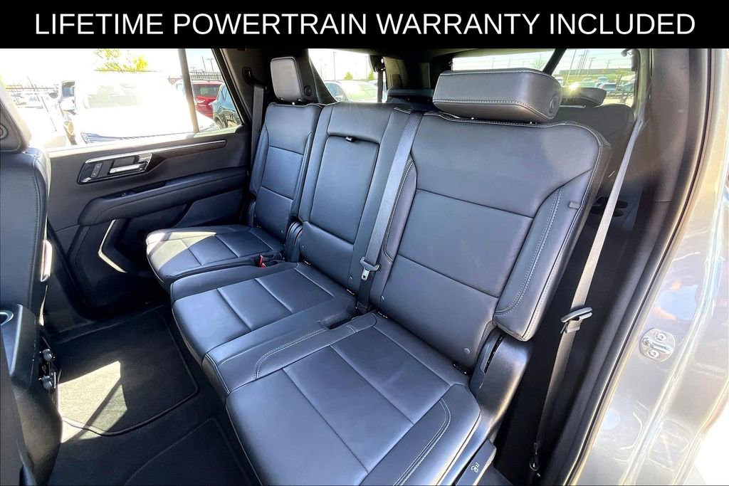 Used 2025 Chevrolet Tahoe LT image 34