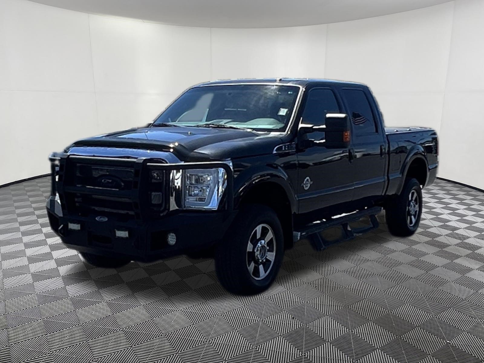 Used 2015 Ford F350 Lariat w/ Lariat Ultimate Package AWD/4WD image 3