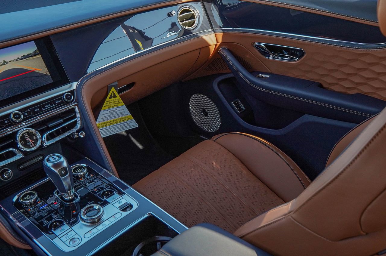 New 2026 Bentley Flying Spur Plug-In Hybrid AWD/4WD image 36