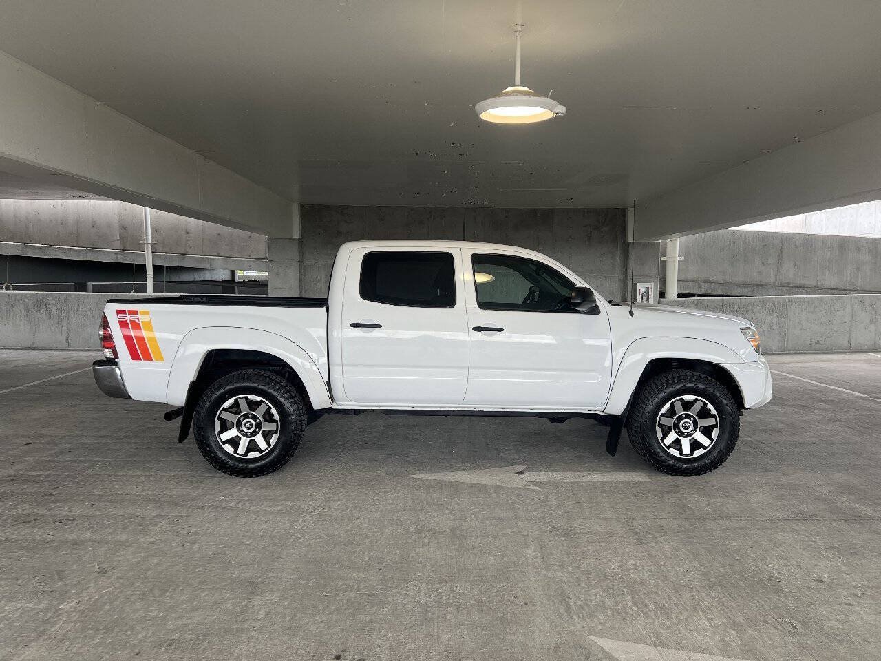 Used 2013 Toyota Tacoma 4x4 Double Cab w/ SR5 Pkg image 11
