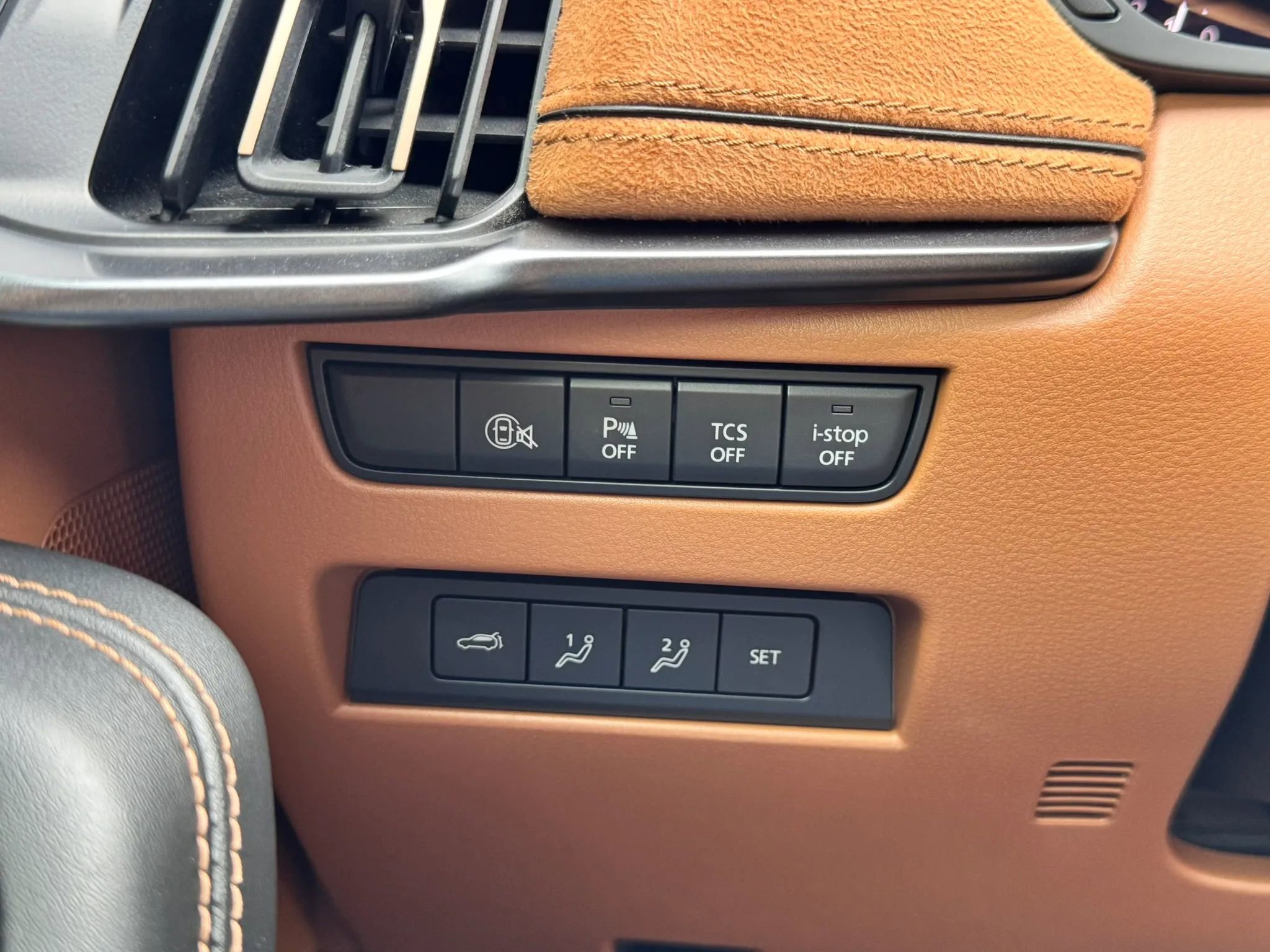 Used 2025 MAZDA CX-70 3.3 Turbo S w/ Premium Plus image 18