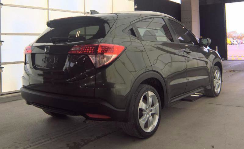 Used 2016 Honda HR-V EX-L image 4