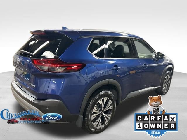 Used 2021 Nissan Rogue SV w/ Premium Package image 5