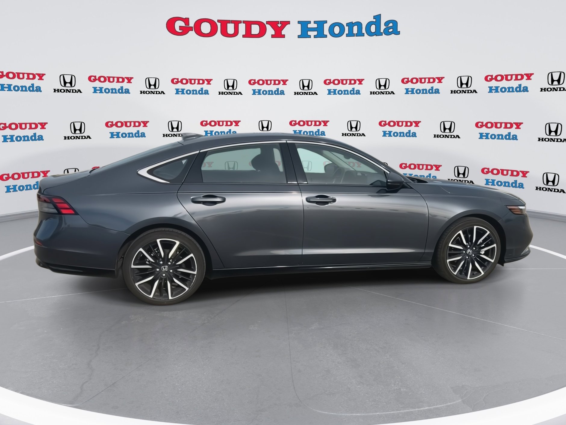 Certified 2024 Honda Accord Touring image 9