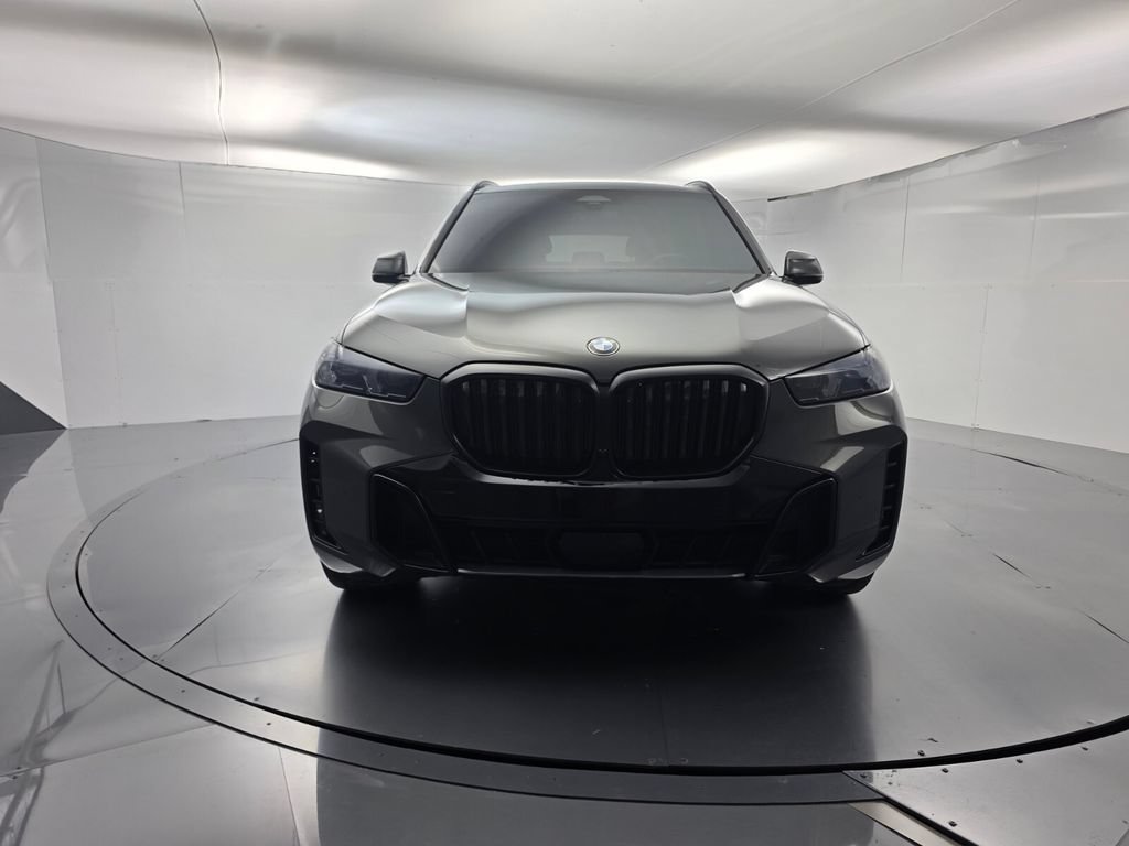 Certified 2025 BMW X5 sDrive40i w/ Executive Package RWD image 2