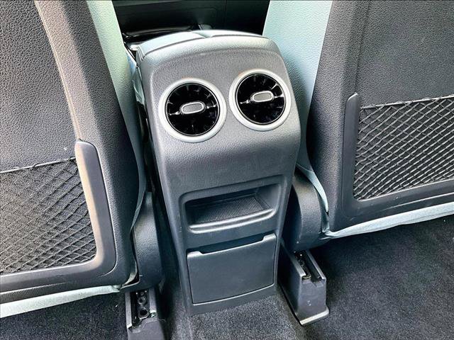 Used 2026 Mercedes-Benz GLB 250 image 25