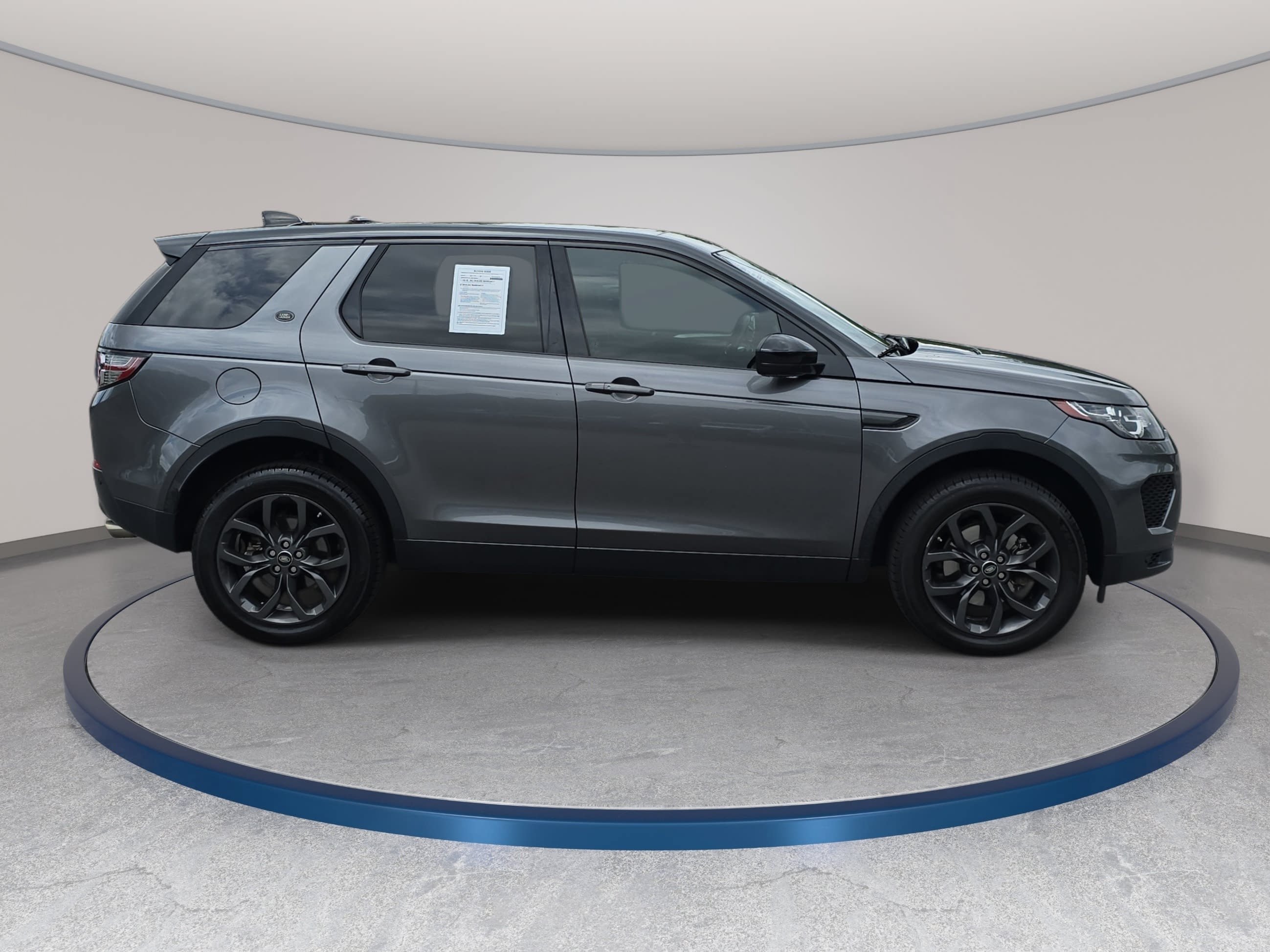 Used 2019 Land Rover Discovery Sport AWD/4WD image 4