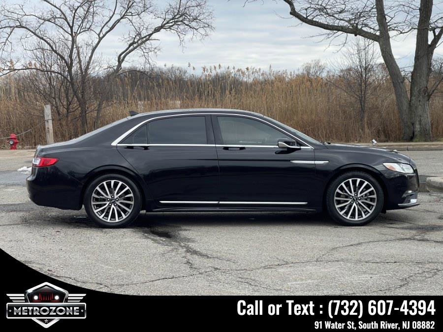 Used 2019 Lincoln Continental Select w/ Continental Climate Package image 8