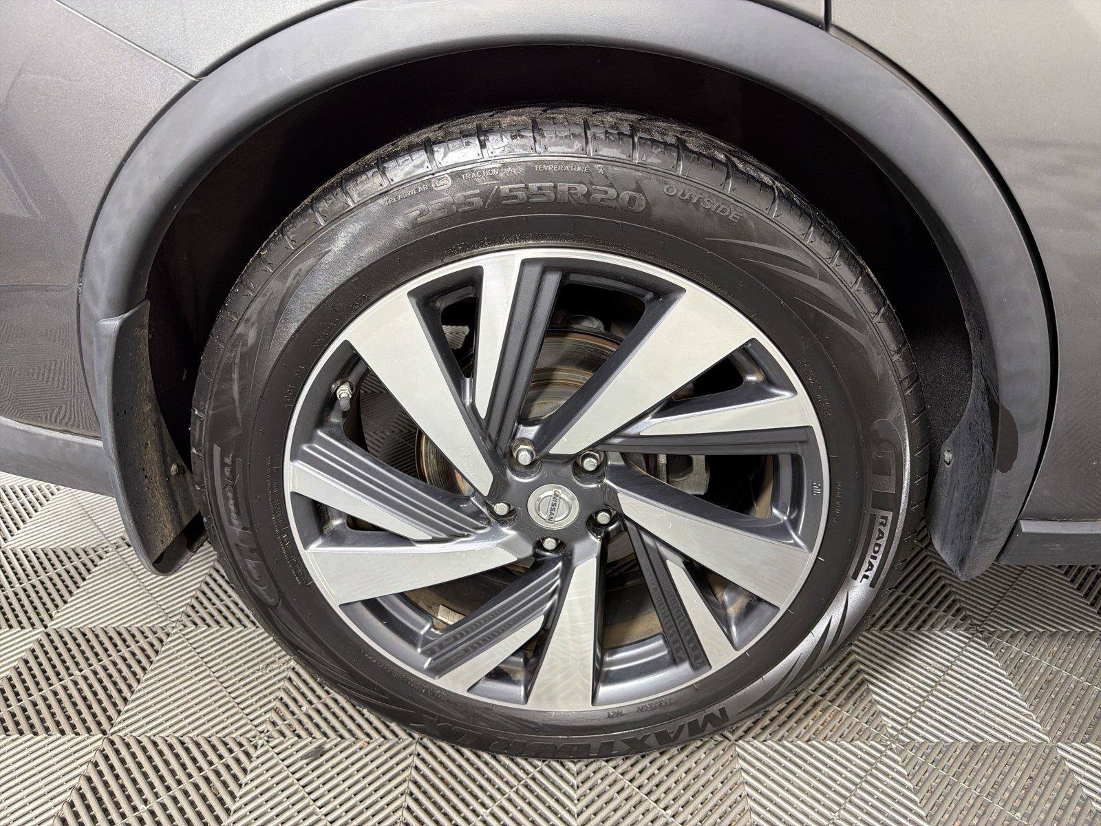 Used 2015 Nissan Murano Platinum w/ Platinum Technology Package FWD image 20