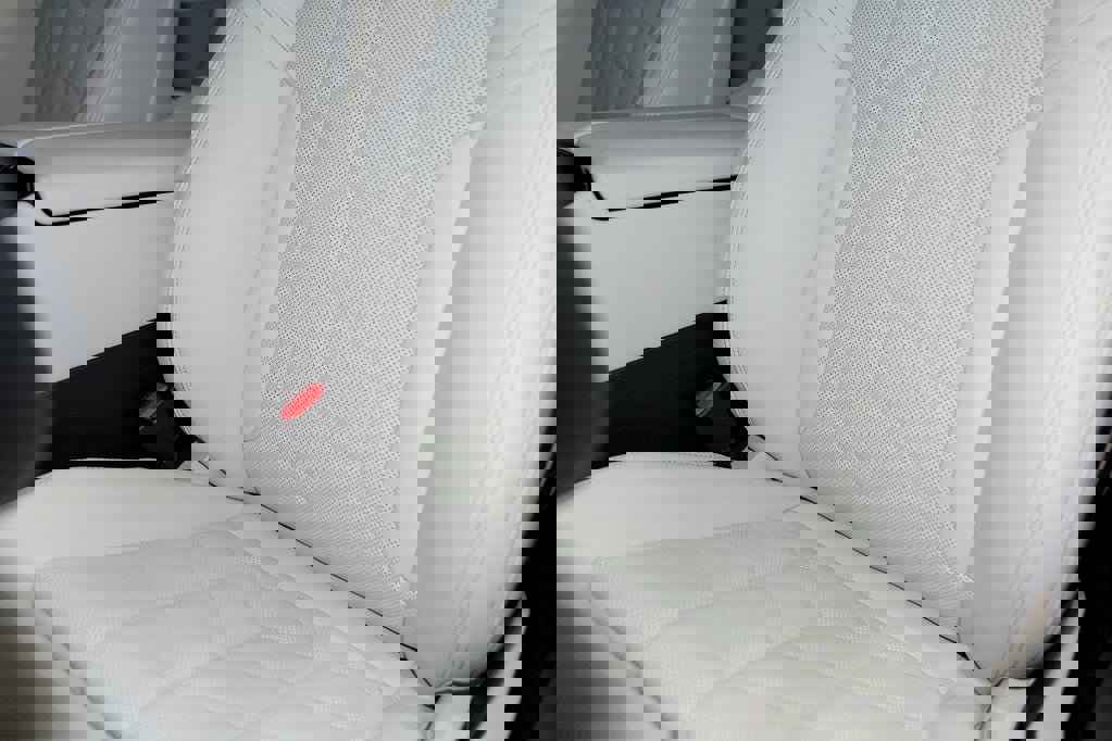 Used 2025 BMW 530i xDrive image 17