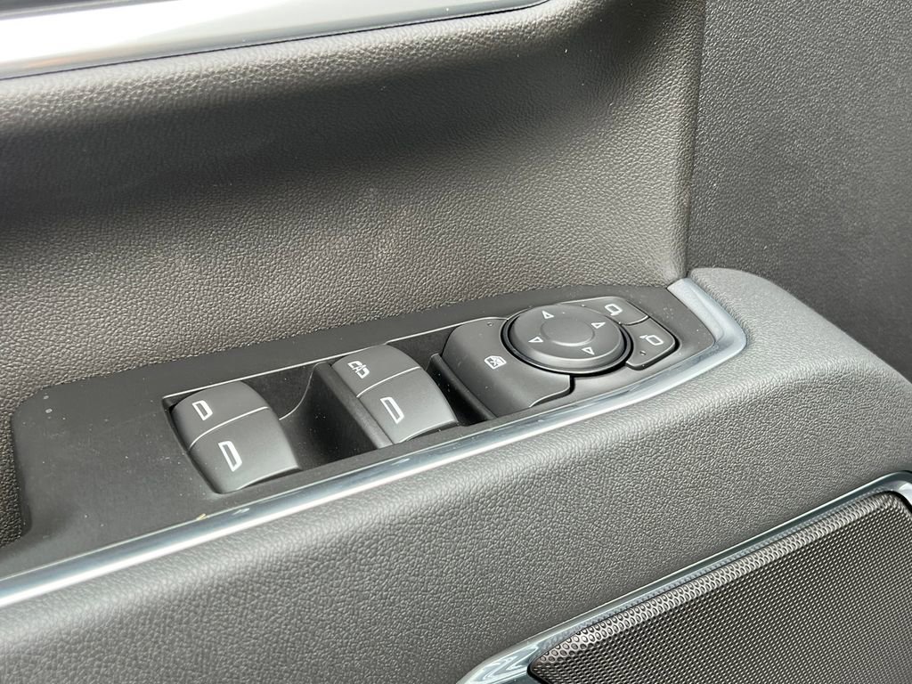 New 2026 GMC Sierra 2500 SLE w/ SLE Value Package; image 22