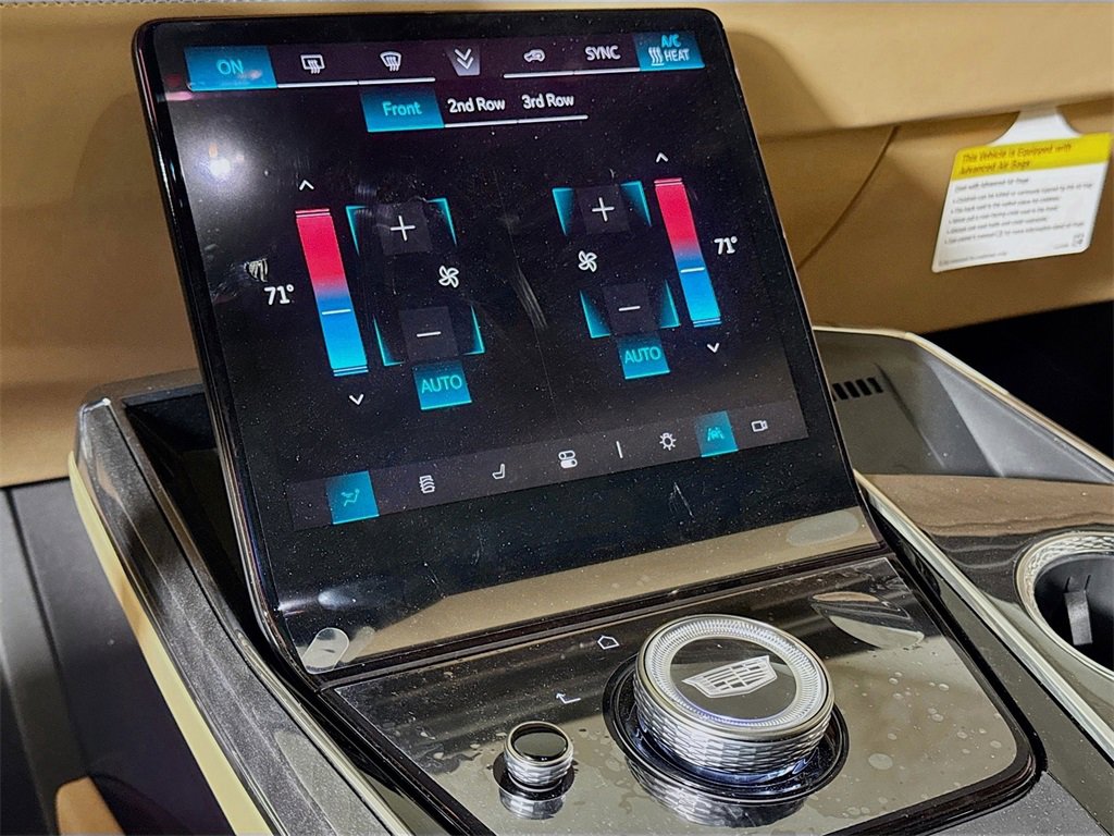 New 2025 Cadillac Escalade IQ Luxury 2 image 10