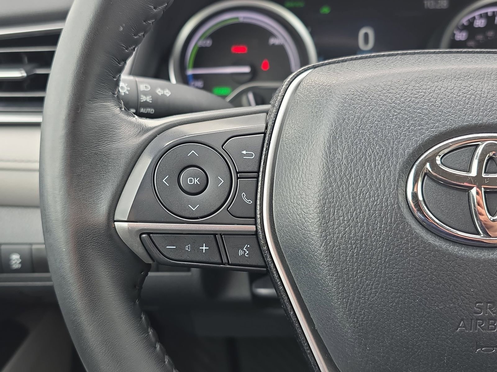 Used 2024 Toyota Camry XLE image 16