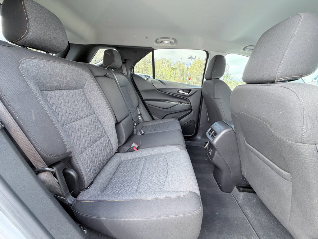 Used 2022 Chevrolet Equinox LT image 26