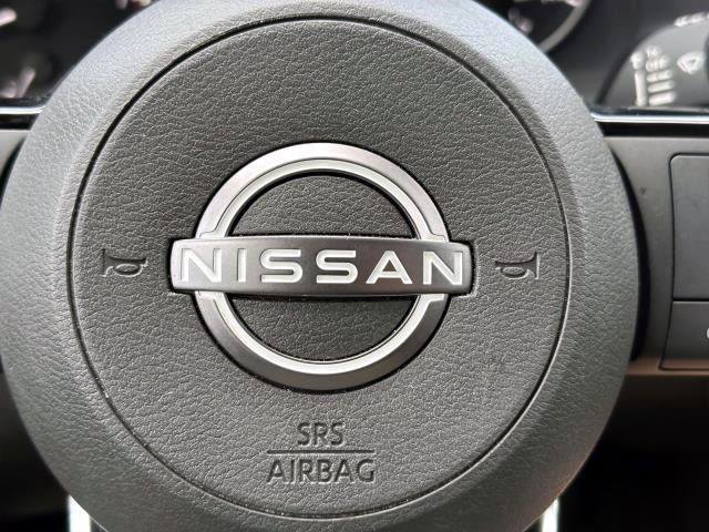 Certified 2022 Nissan Rogue SV AWD/4WD image 19