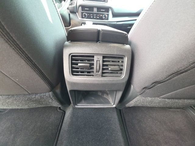 Used 2023 Nissan Rogue S image 24