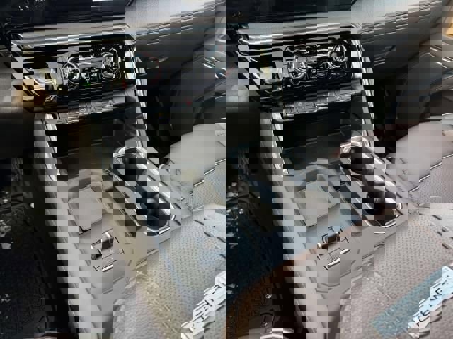 Certified 2025 GMC Sierra 2500 Denali w/ Denali Reserve Package image 34